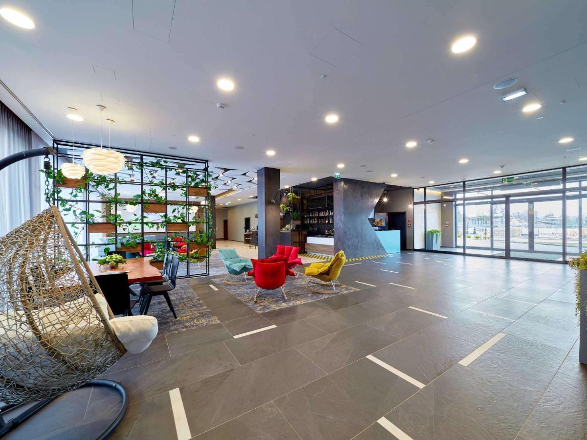 Ibis Styles Nowy Targ Hotel Eksteriør billede