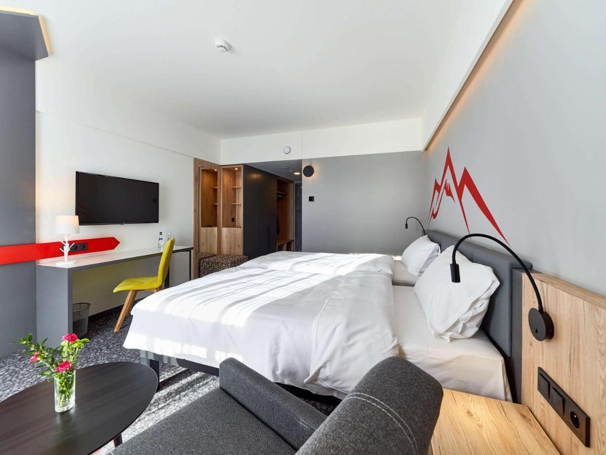 Ibis Styles Nowy Targ Hotel Eksteriør billede