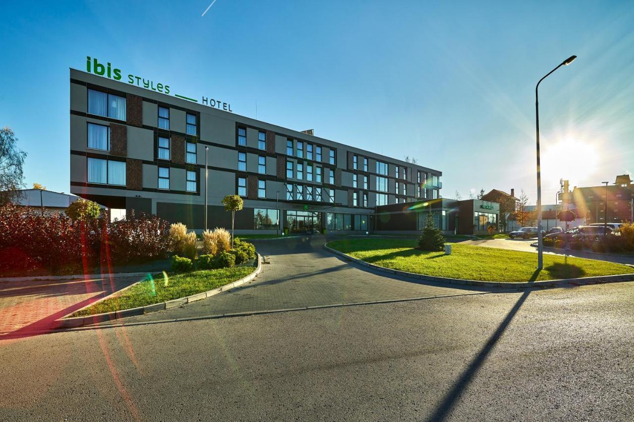 Ibis Styles Nowy Targ Hotel Eksteriør billede